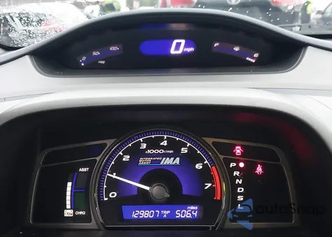 2010 Honda Civic Hybrid from USA, damaged, VIN JHMFA3F2XAS006331